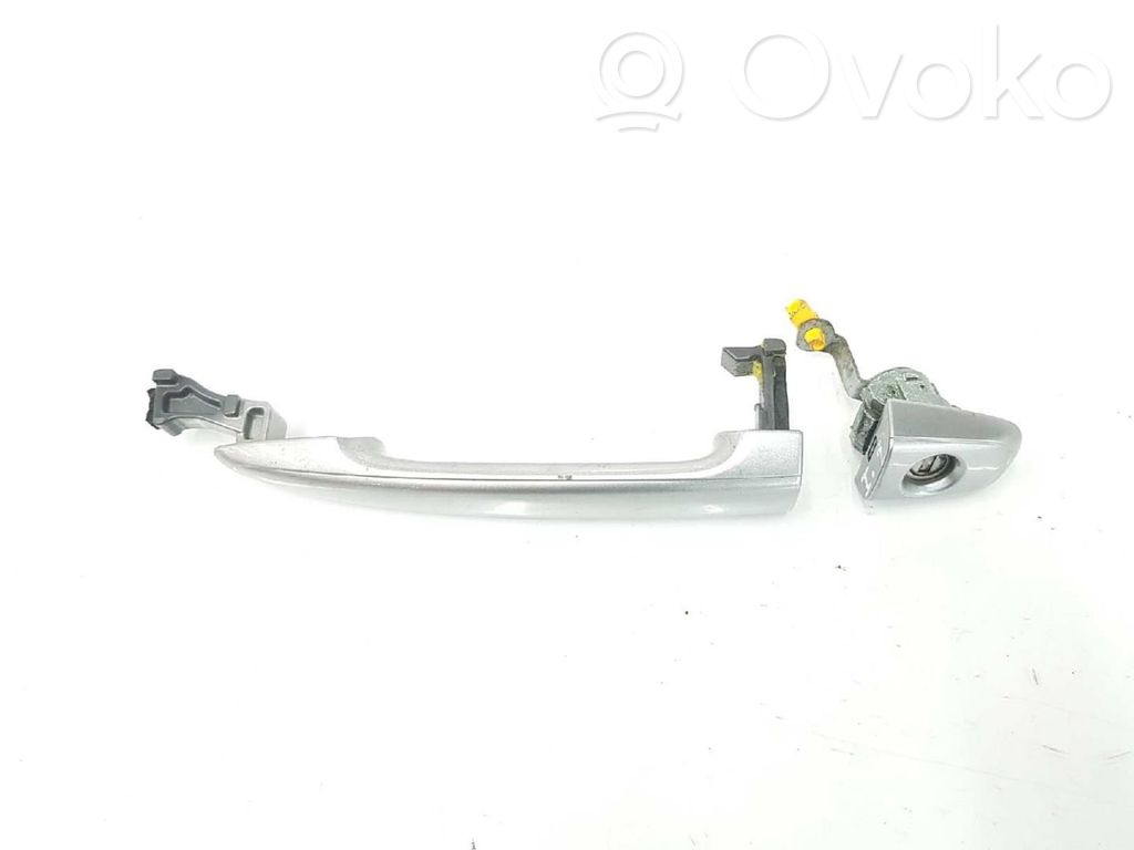 Subaru Legacy Manecilla externa puerta delantera 