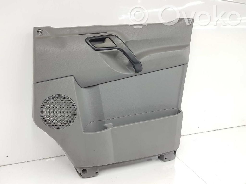 Mercedes-Benz Sprinter W906 Rivestimento del pannello della portiera anteriore 