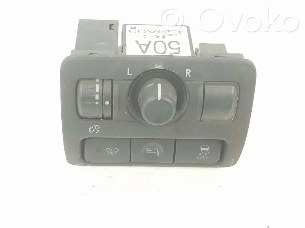 Subaru Legacy Light switch 