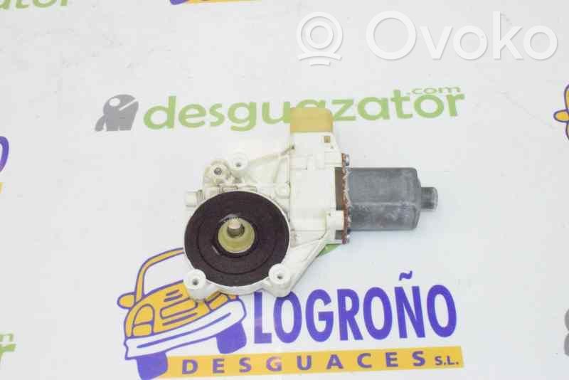 BMW 1 E81 E87 Motorino alzacristalli della portiera anteriore 
