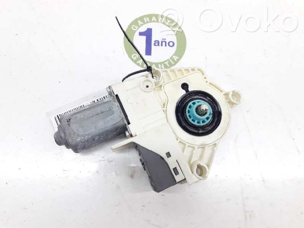 Land Rover Range Rover Sport L320 Silnik regulatora szyby drzwi przednich 