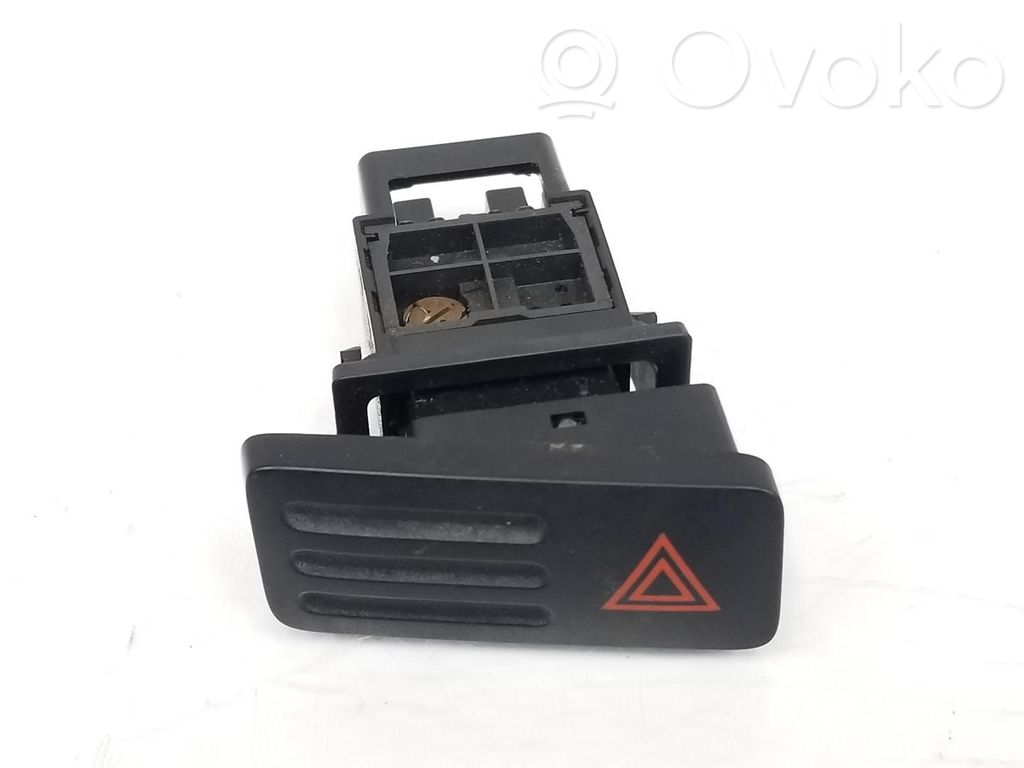 Toyota Land Cruiser (J120) Interruttore luci di emergenza