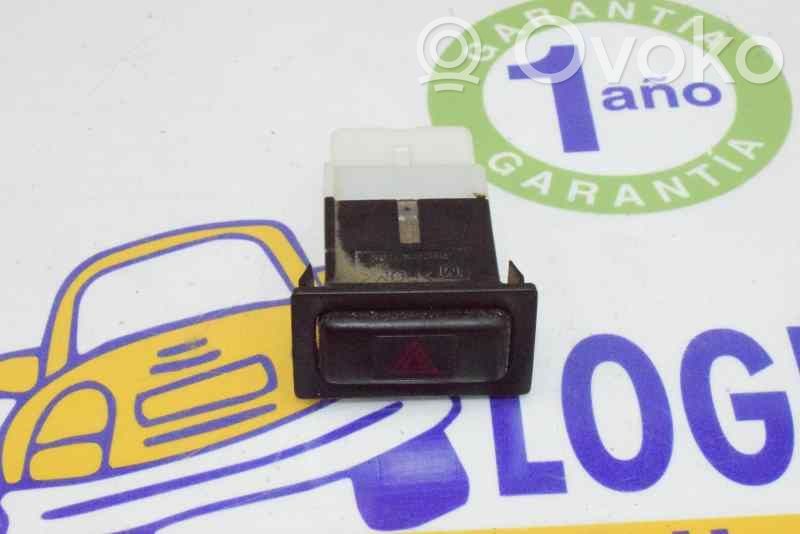Ford Ranger Botón interruptor de luz de peligro 
