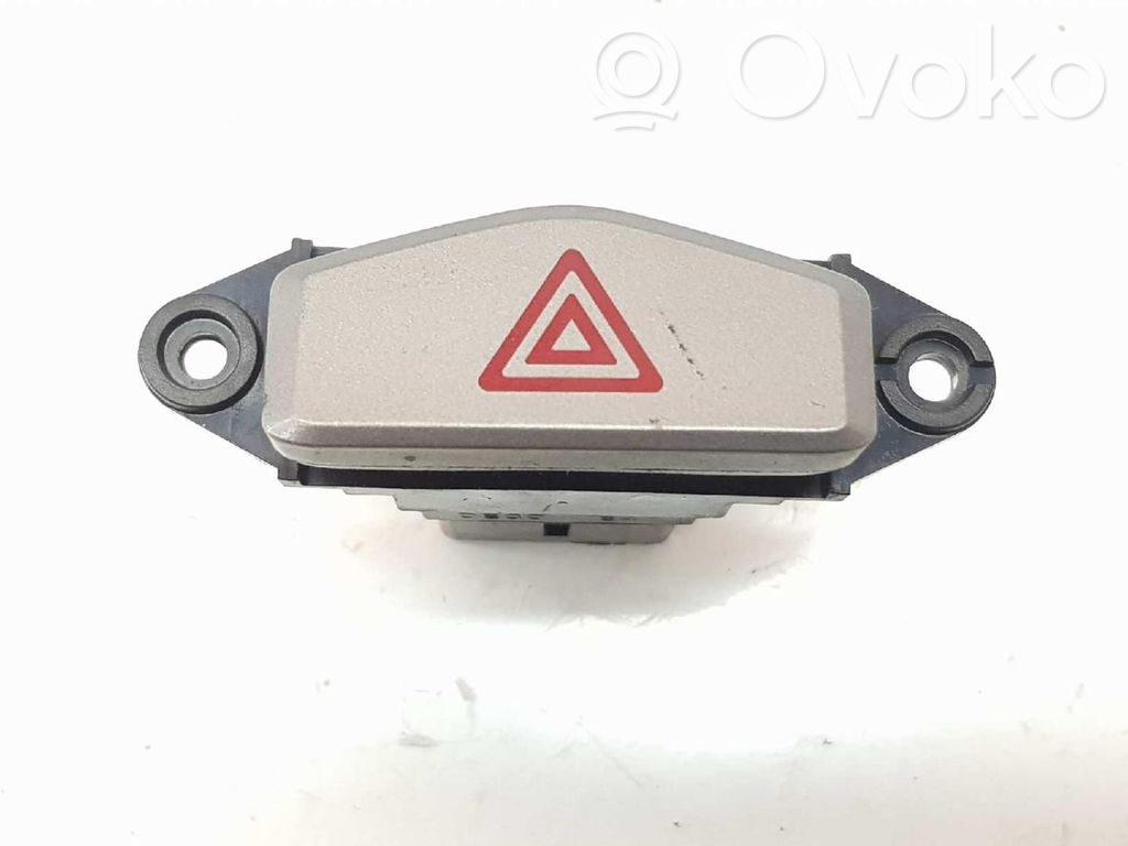 KIA Carens I Botón interruptor de luz de peligro 