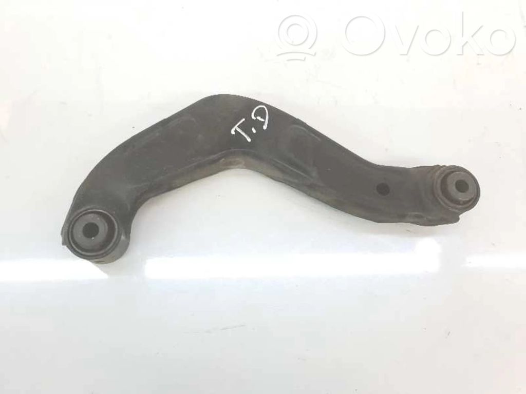Seat Exeo (3R) Рычаг 