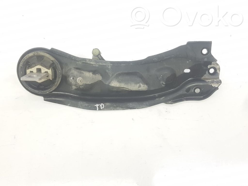 Mercedes-Benz CLA C117 X117 W117 Braccio di controllo sospensione posteriore