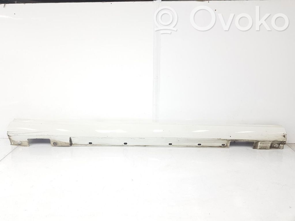 Mercedes-Benz C W204 Marche-pieds