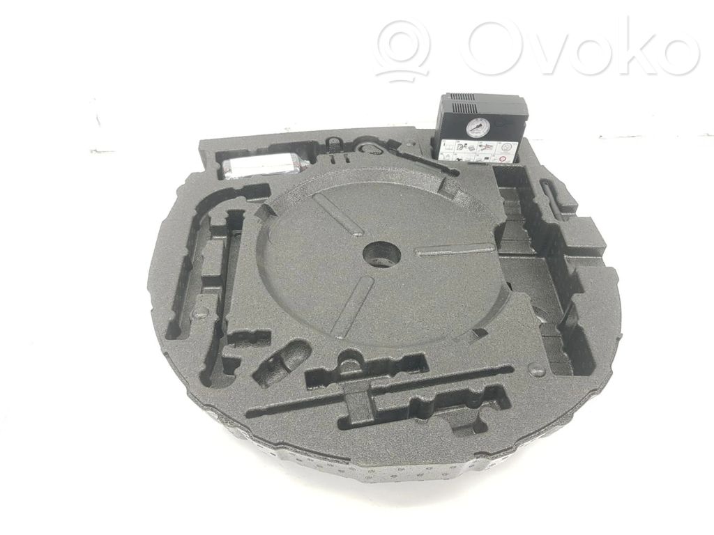Audi A1 Kit d’outils 