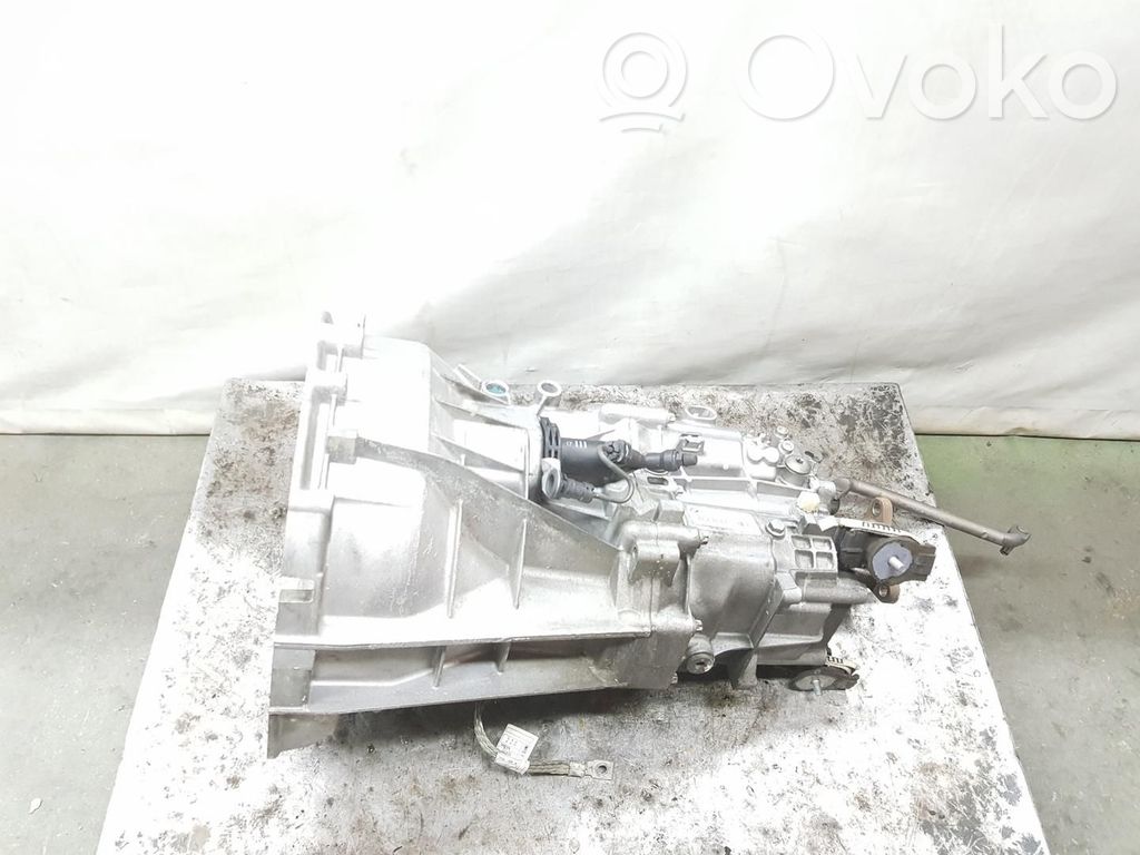 BMW 7 G11 G12 Boîte de vitesses manuelle à 5 vitesses 