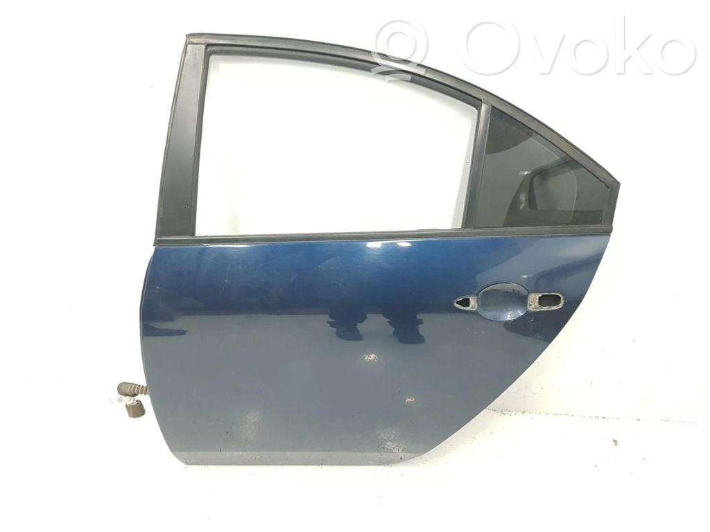 Puerta trasera   82101AV631,82101BA030,AZULPARISBW9