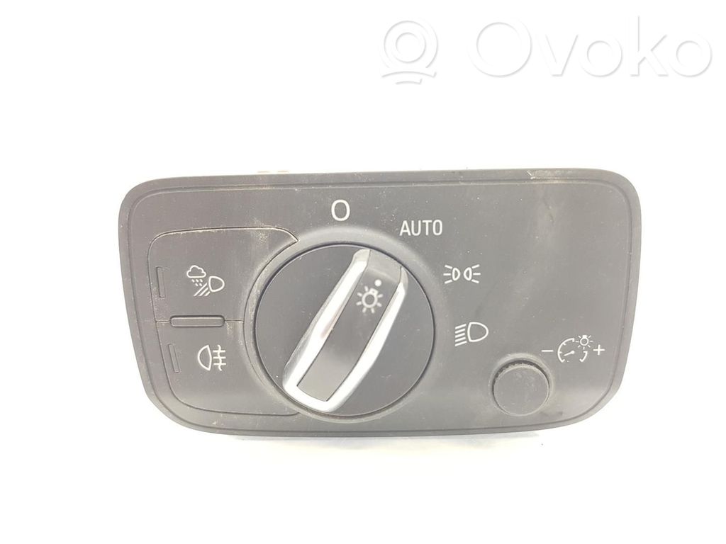 Lichtschalter   8V0941531AR,8V0941531AR