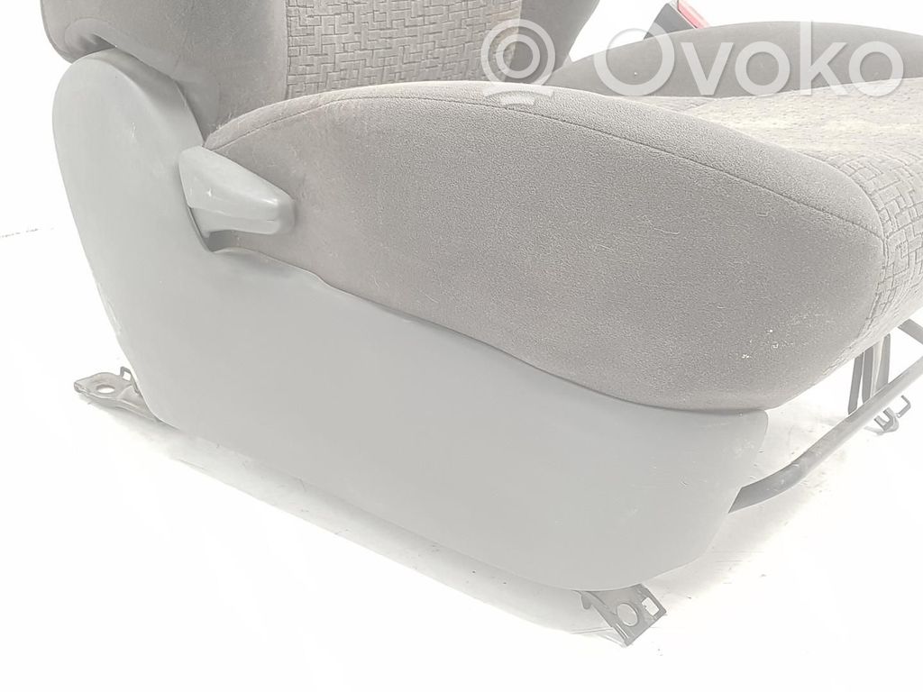Toyota Land Cruiser (J120) Sedile anteriore del passeggero 