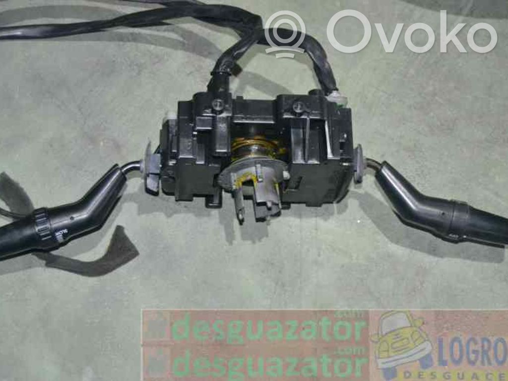 Mitsubishi Pajero Interruptores/botones de la columna de dirección 