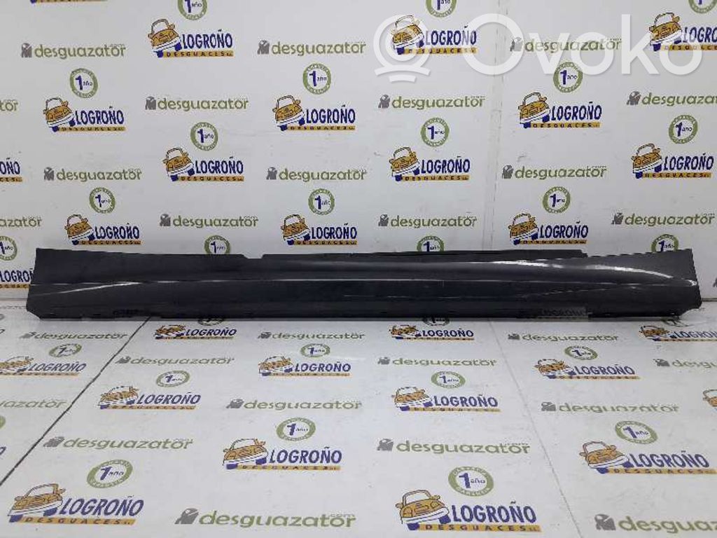 BMW 1 E81 E87 Sill 