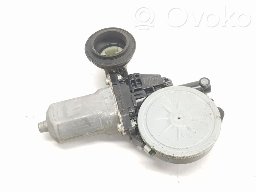 Toyota Land Cruiser (J120) Motorino alzacristalli della portiera posteriore