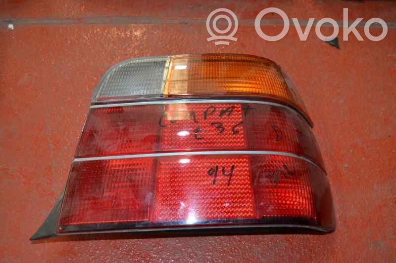 BMW 3 E36 Galinis žibintas kėbule 