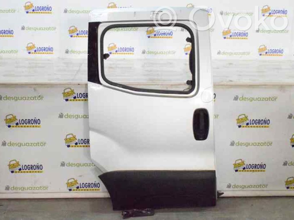 Peugeot Bipper Puerta corrediza 
