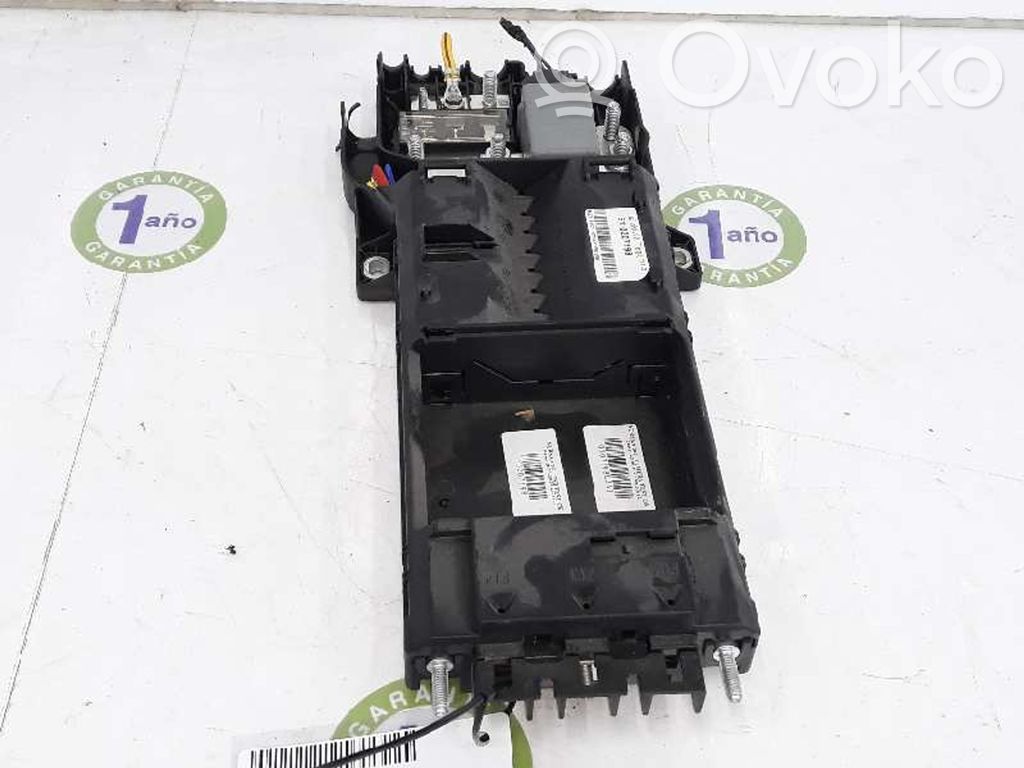 Módulo de fusible   BK2T14401AEF,BK2T14401AEF