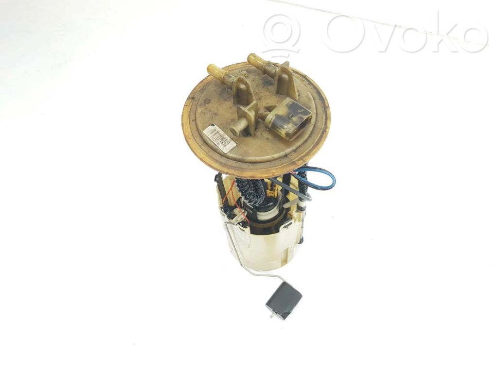 Mercedes-Benz Sprinter W906 Bomba interna de combustible 