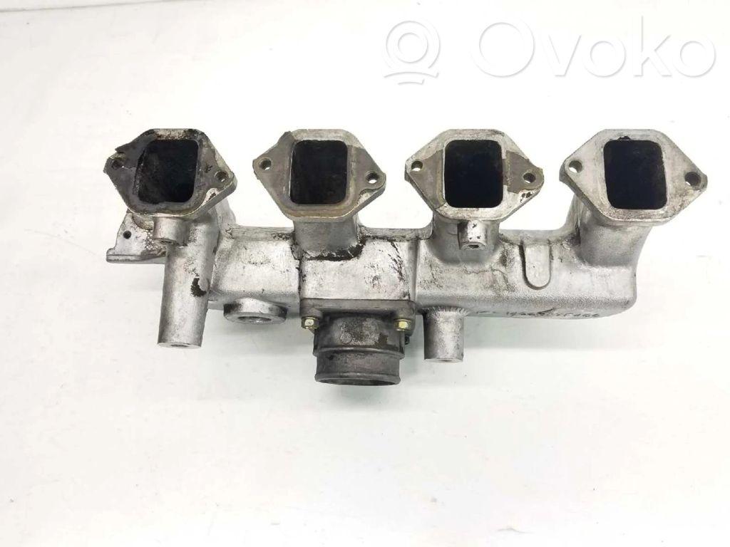 Nissan Terrano Ansaugbrücke Ansaugkrümmer 