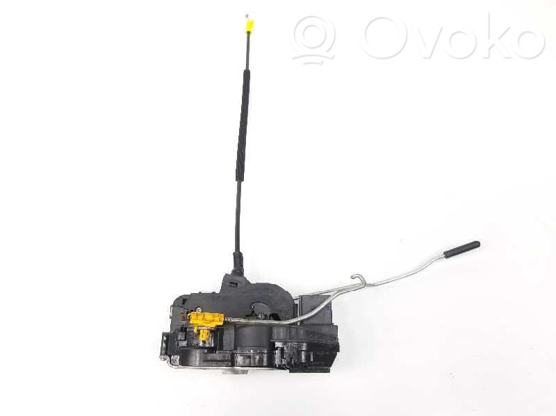 Opel Astra J Cerradura de puerta trasera