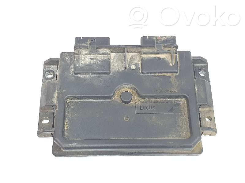 Peugeot 206 Engine control unit/module 