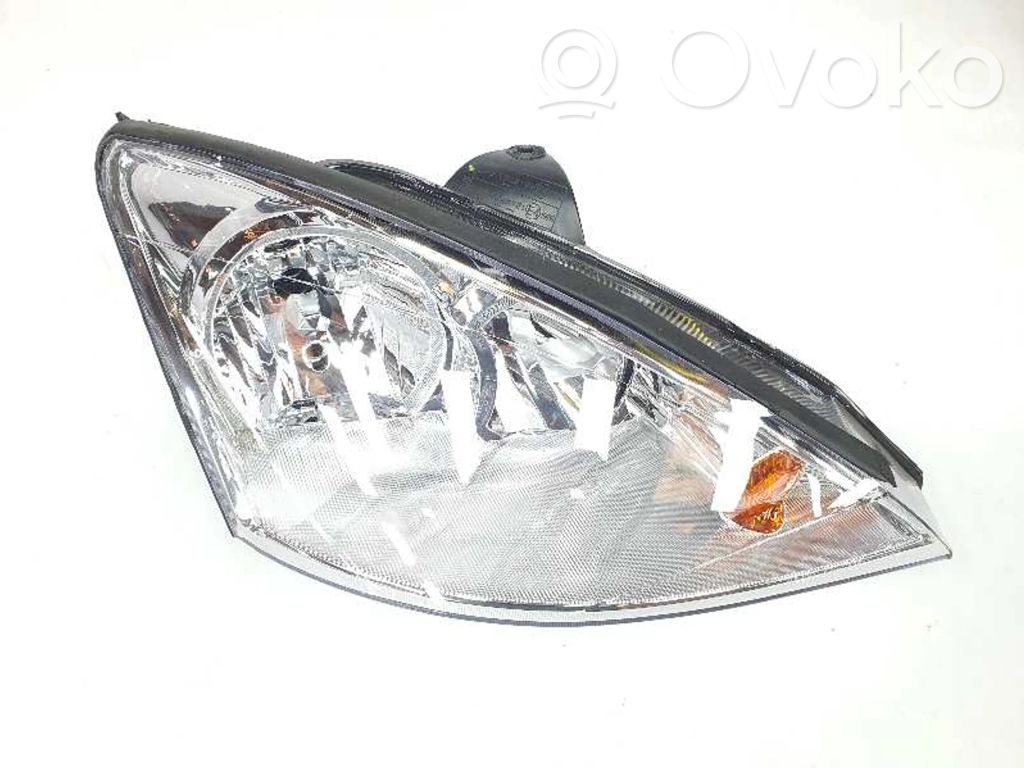 Ford Focus Headlight/headlamp 