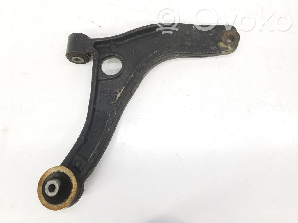 Opel Movano B Рычаг 