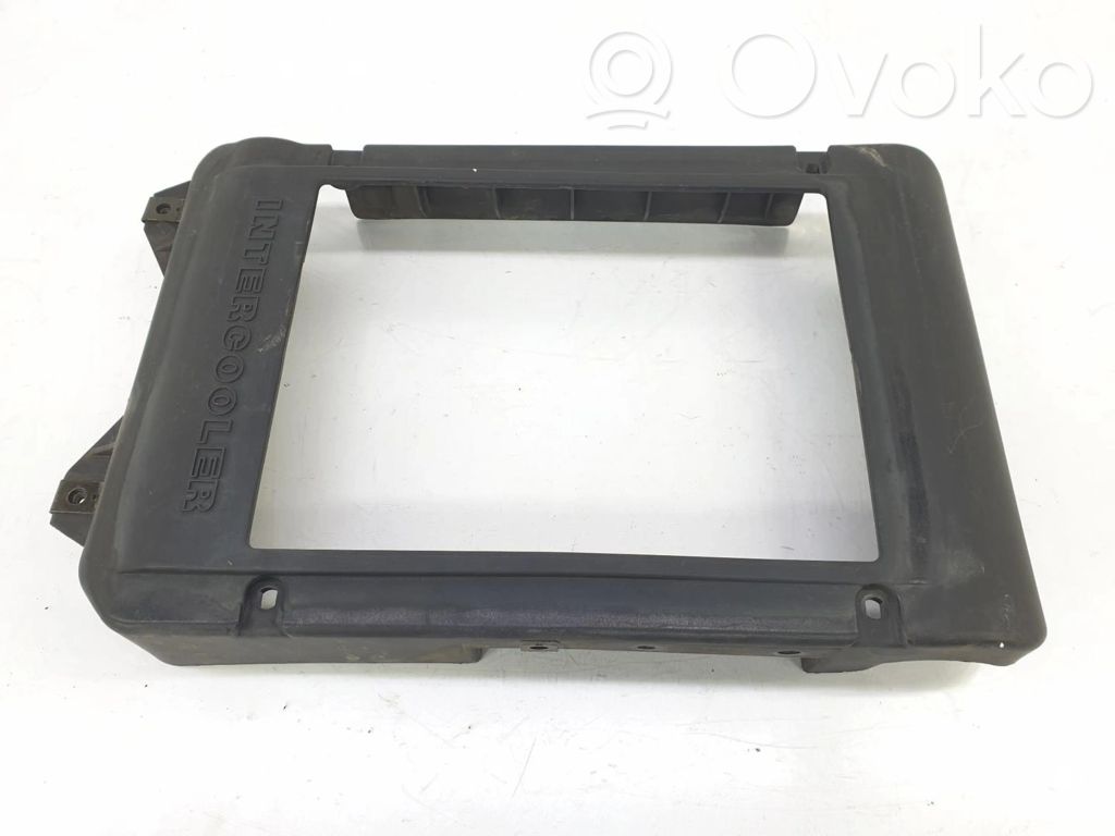 Mitsubishi Pajero Variklio dangtis (apdaila) 