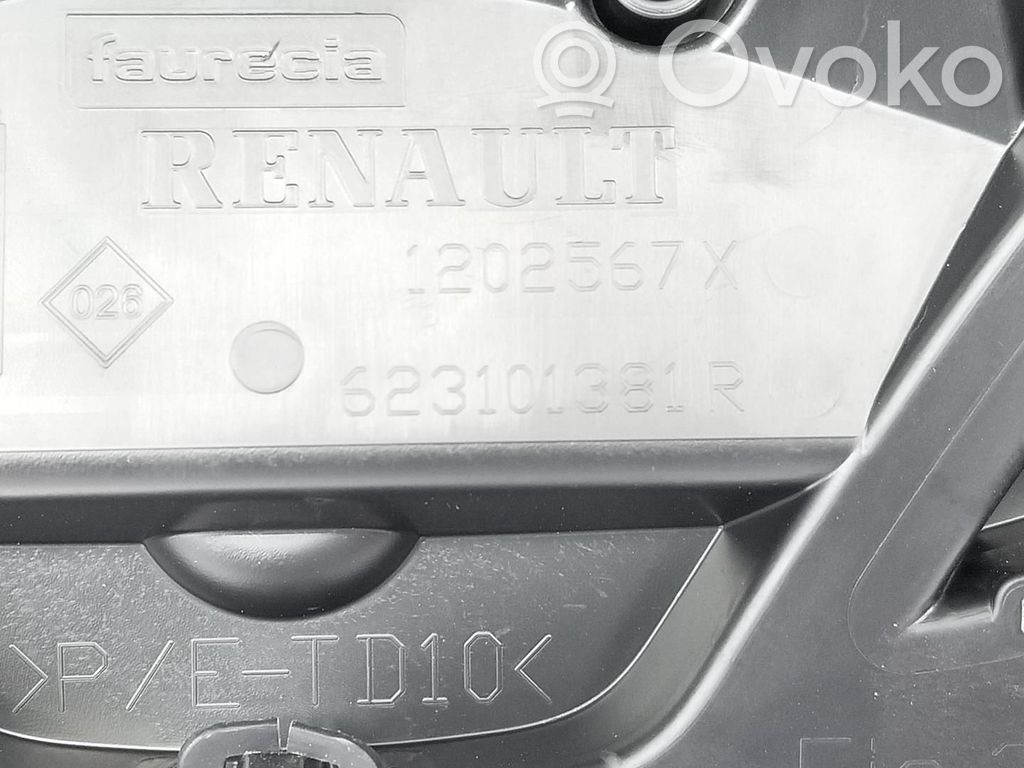 Renault Kangoo I Griglia anteriore 