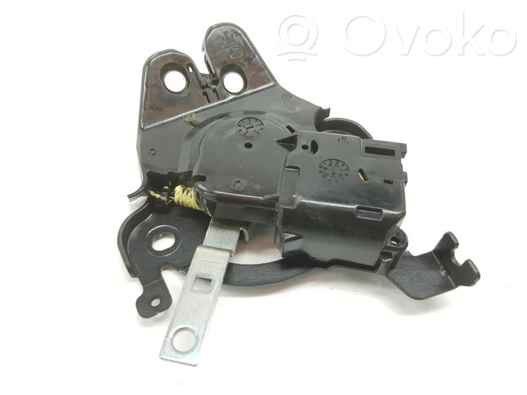 Mazda 6 Tailgate lock latch 