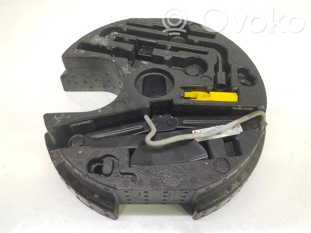 Peugeot 508 Lift Jack 