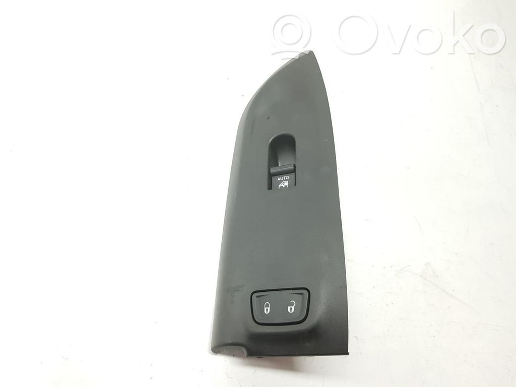 Fiat 500X Electric window control switch 