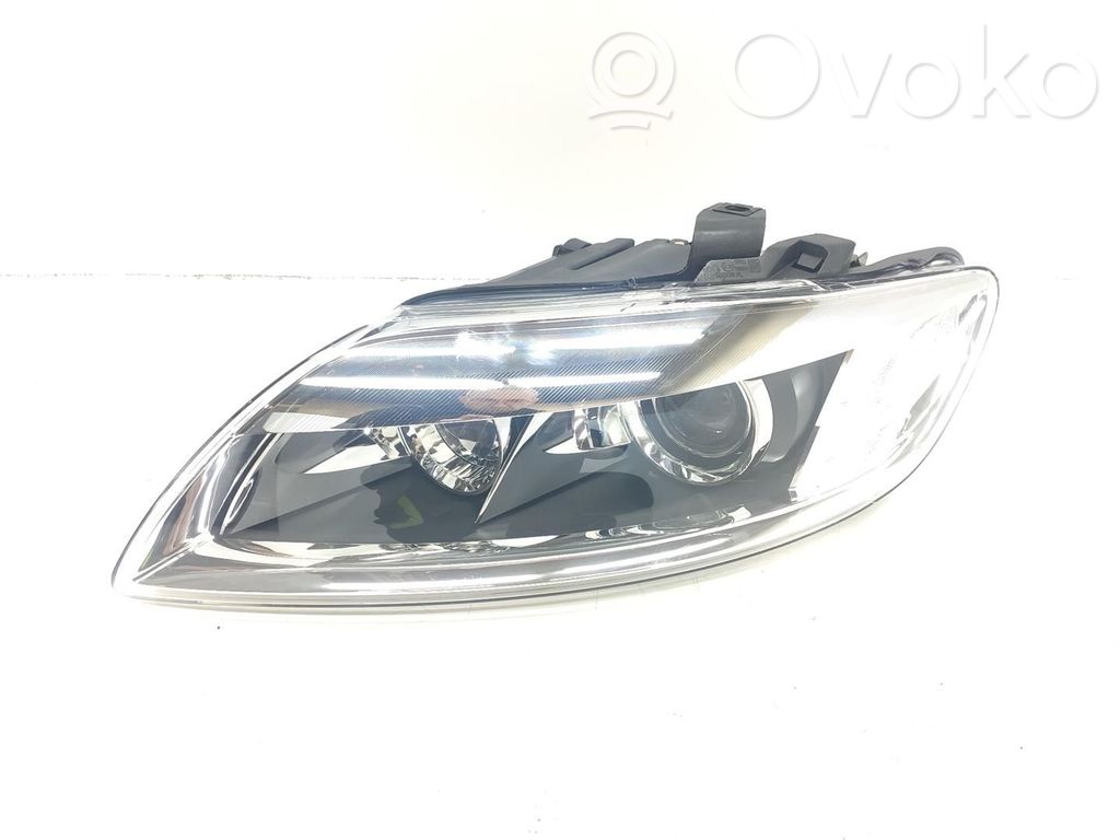 Audi Q7 4L Lampa przednia
