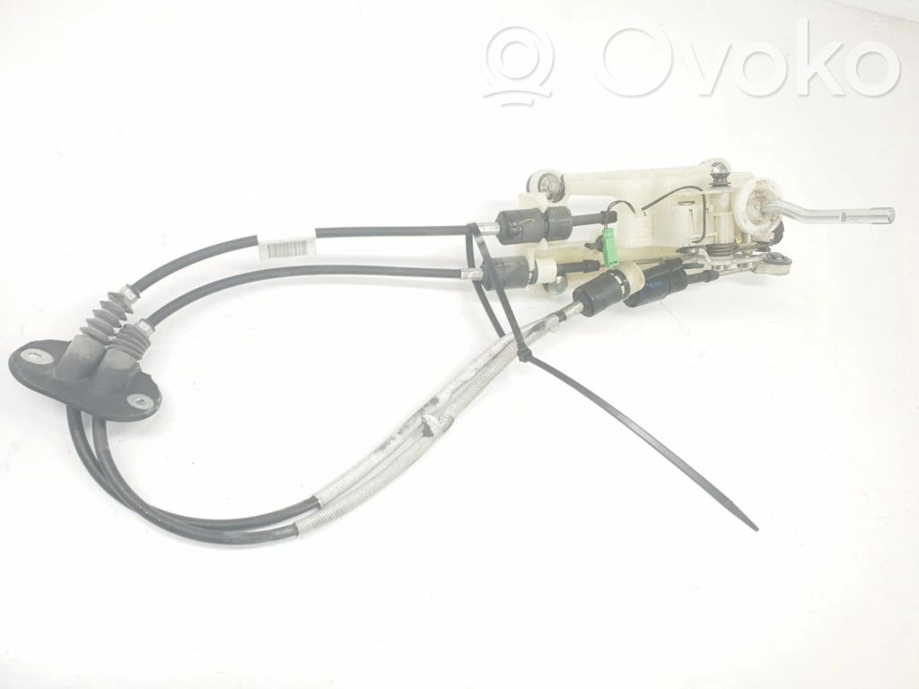 Volvo V40 Pavarų perjungimo mechanizmas (kulisa) 