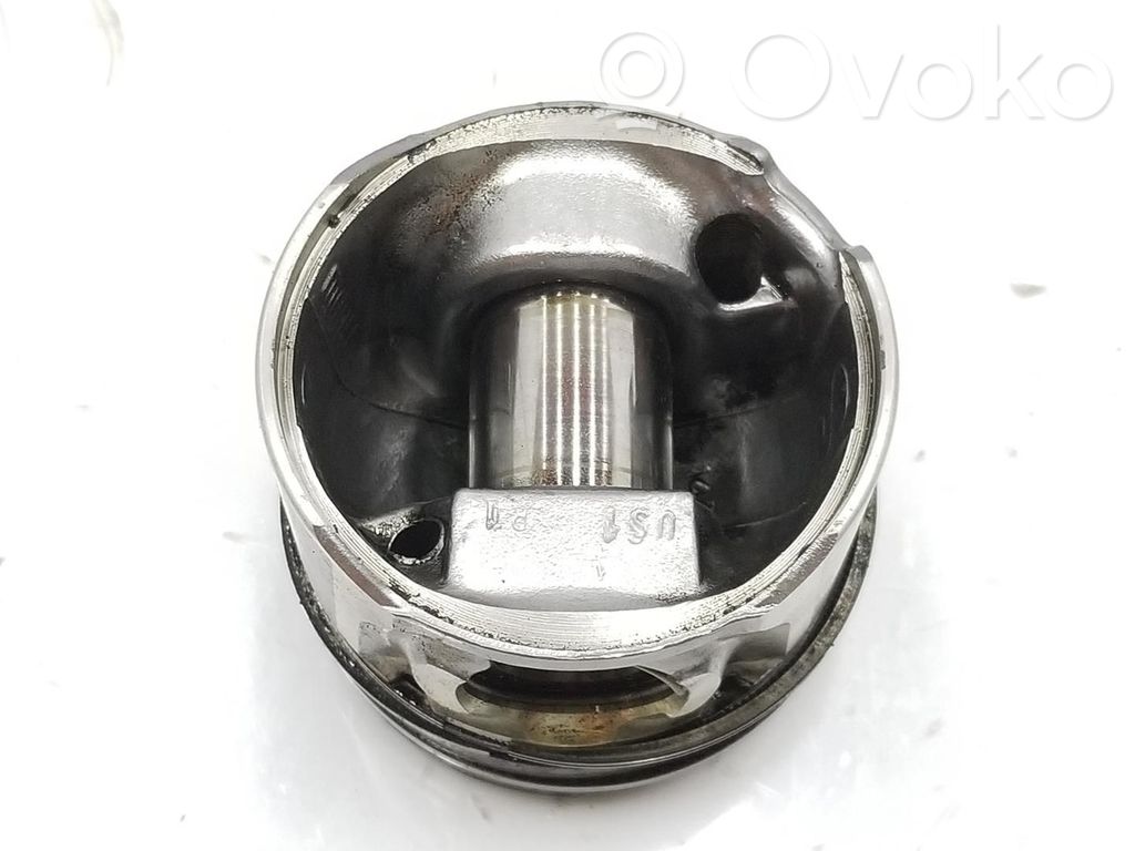Peugeot 207 Piston 