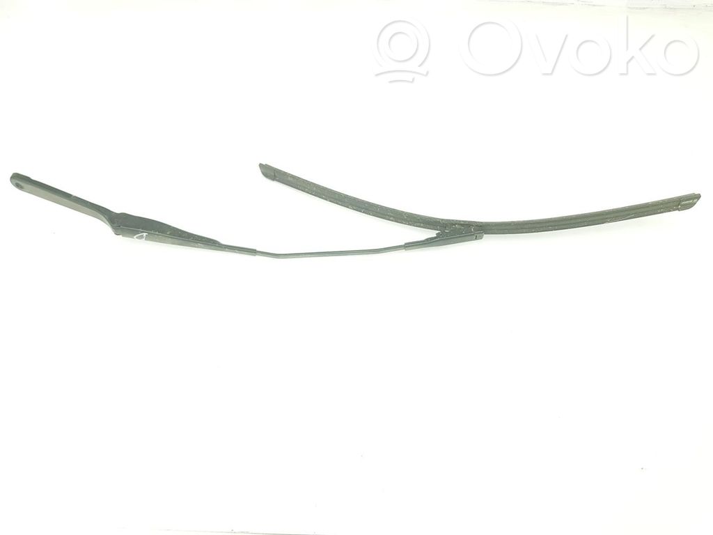 Iveco Daily 6th gen Bras d'essuie-glace avant