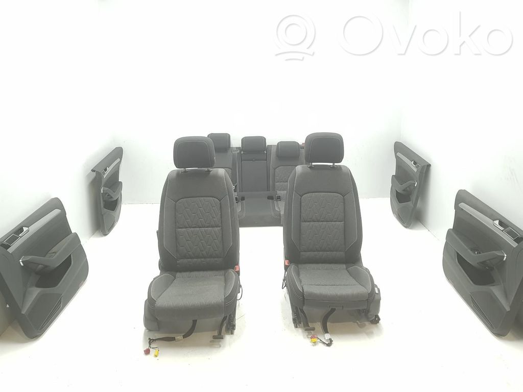 Set sedili   DETELA