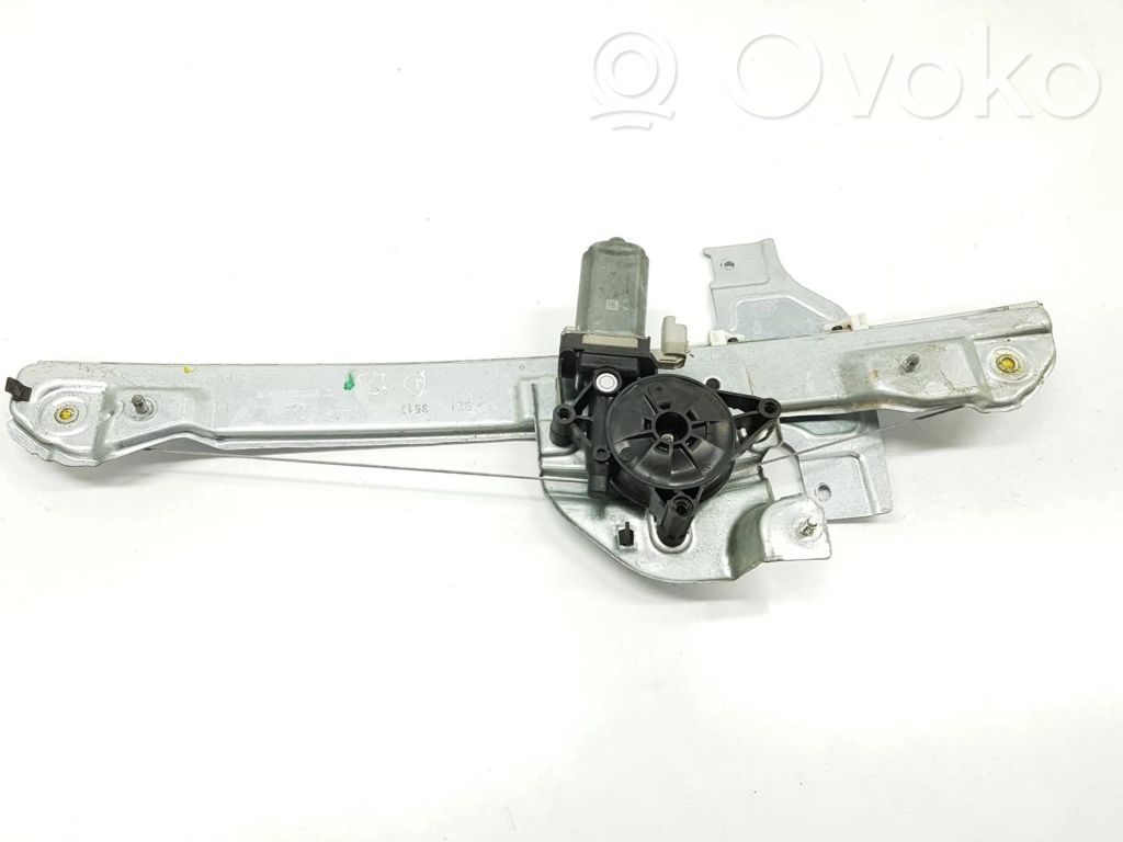Citroen C3 Macara ușă față cu motor 