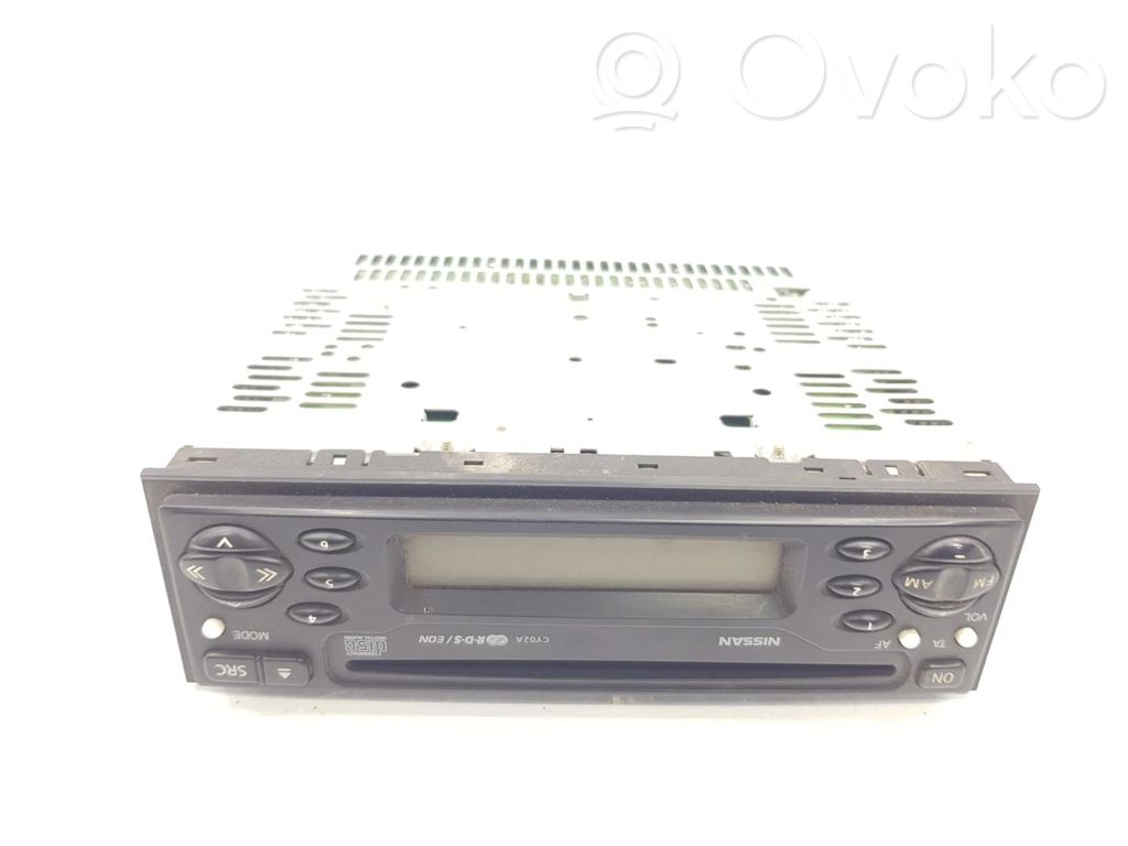 Nissan NP300 Unitate principală radio/CD/DVD/GPS 