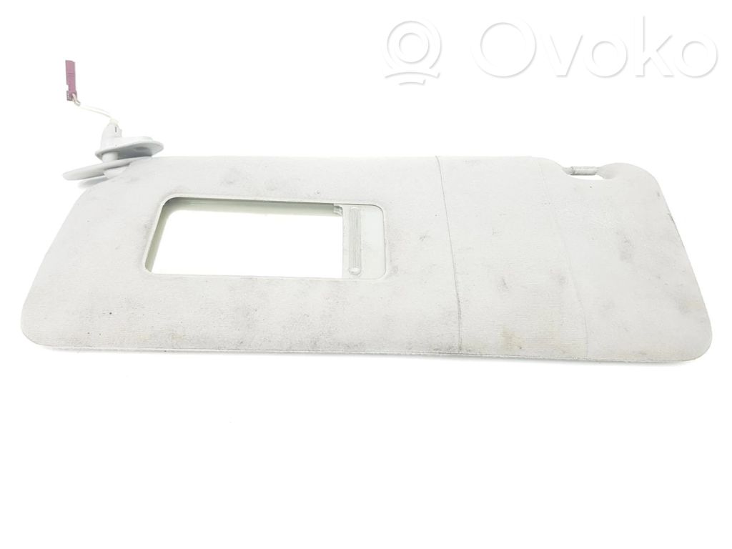 Sun visor   8251387,51168251387