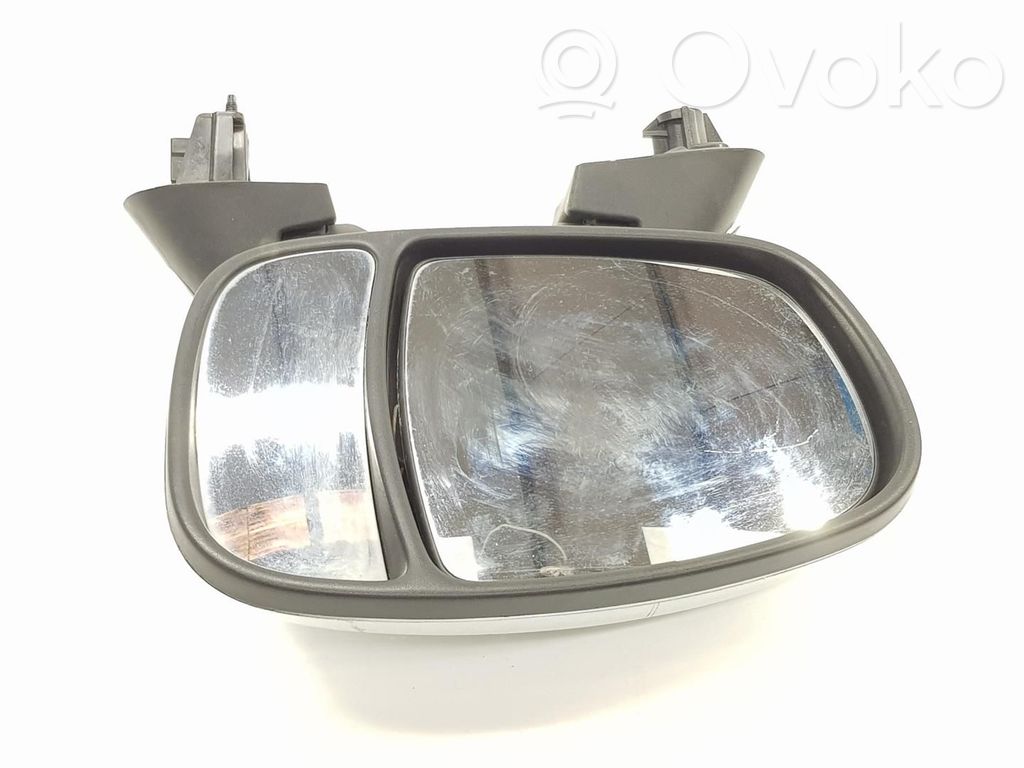 Opel Vivaro Specchietto retrovisore elettrico portiera anteriore 