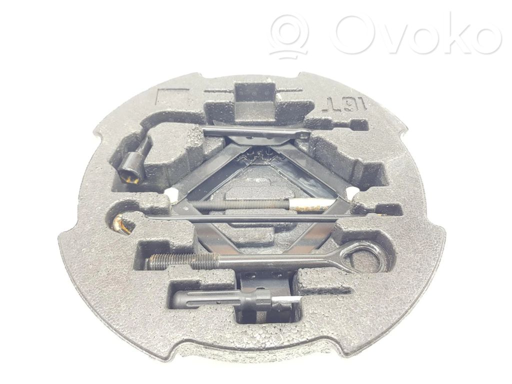Hyundai i30 Lift Jack 
