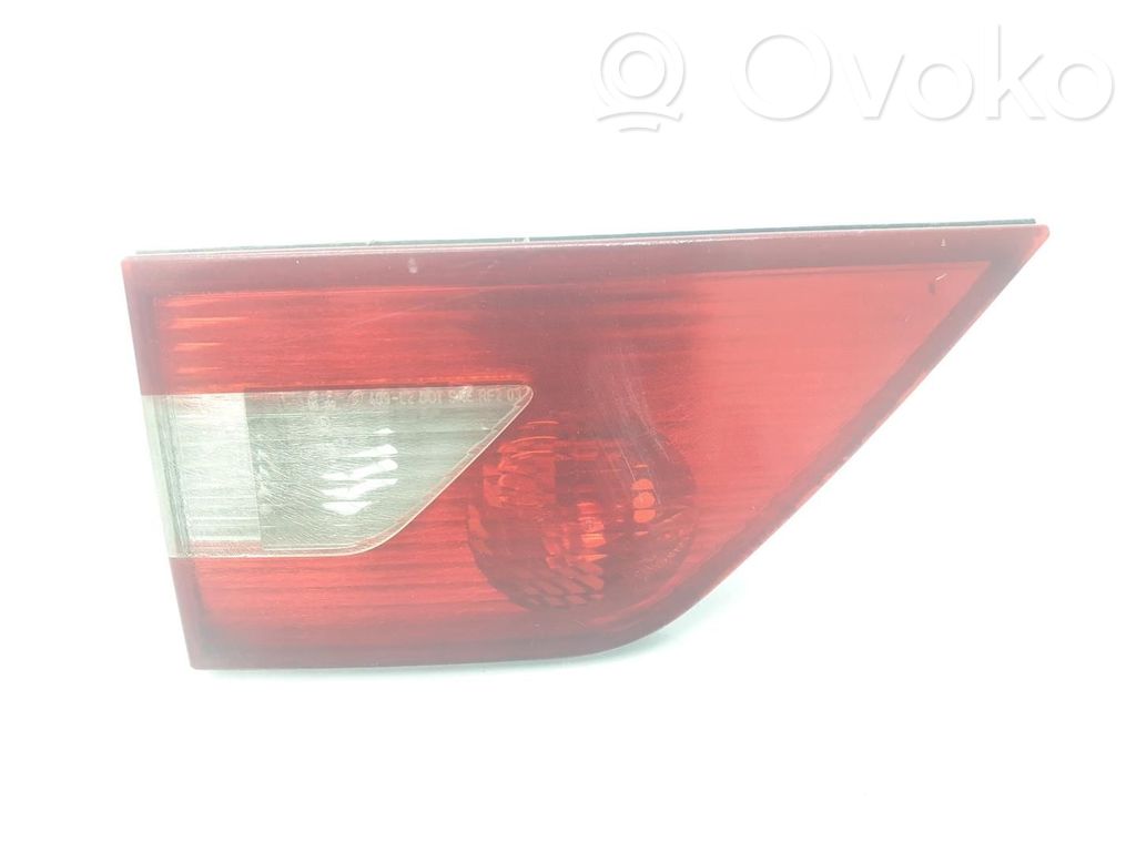 BMW 3 E90 E91 Lampă spate în capacul portbagajului 