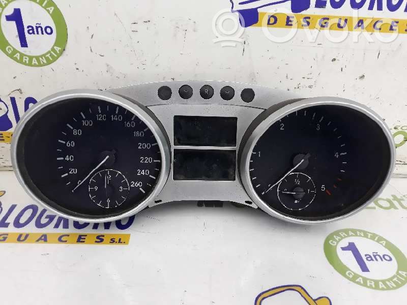 Mercedes-Benz ML W164 Tachimetro (quadro strumenti) 
