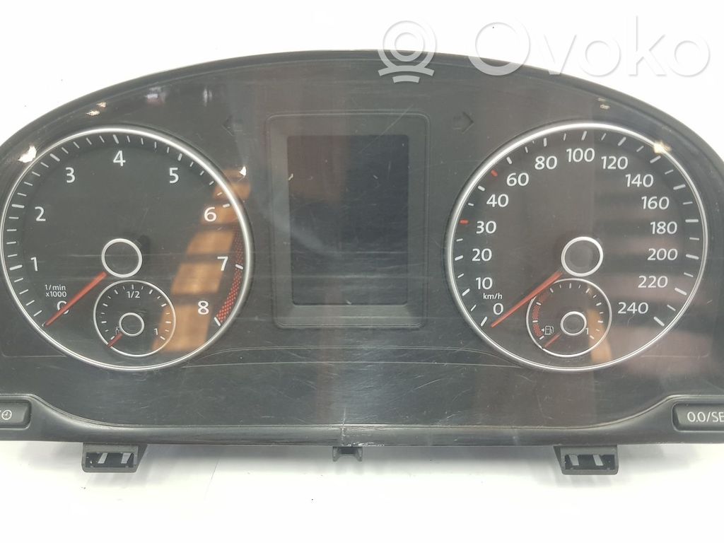 Volkswagen Caddy Nopeusmittari (mittaristo)