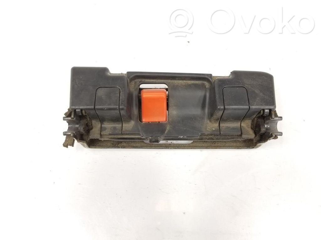 Toyota Land Cruiser (J120) Front passenger seat console base