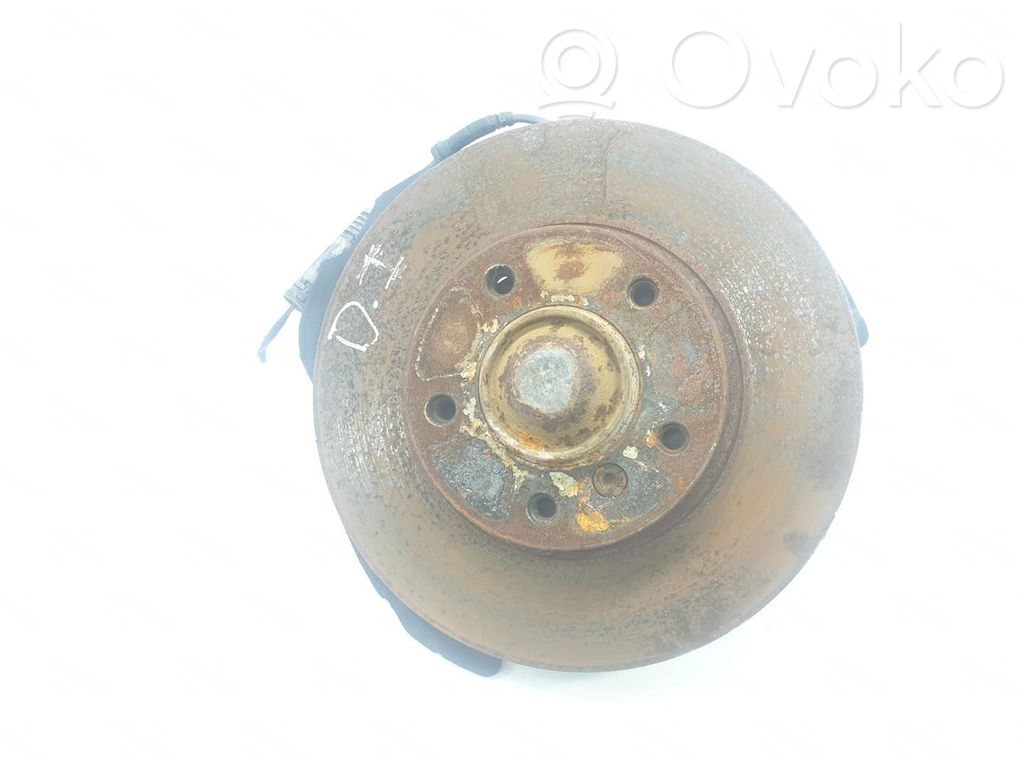 BMW 3 E46 Front wheel hub spindle knuckle 
