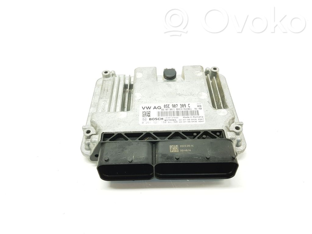 Audi Q3 F3 Engine control unit/module 