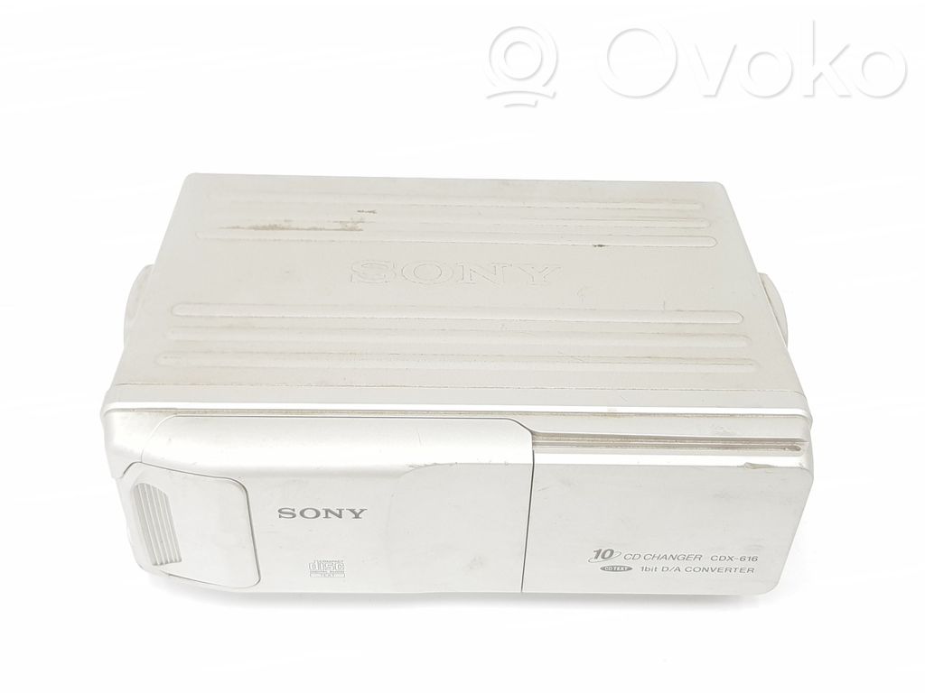 Panel / Radioodtwarzacz CD/DVD/GPS   CDX616,SONY